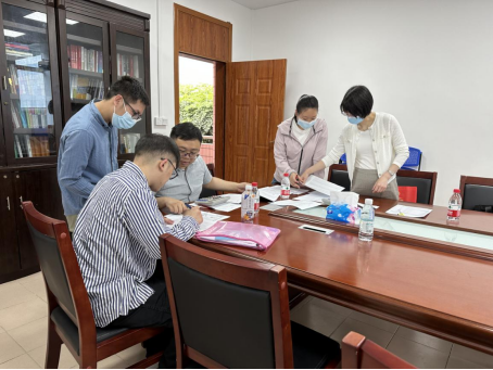 （信息）市统计局到大朗镇统计年报数据质量督导工作24.png