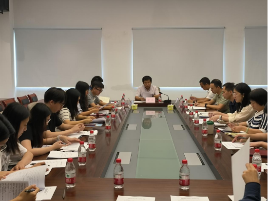 （125洪梅镇信息稿）洪梅镇召开第五次经济普查例会112.png