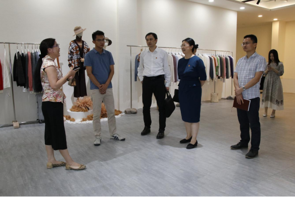 省统计局副局长王丽莹赴莞开展五经普工作调研279.png